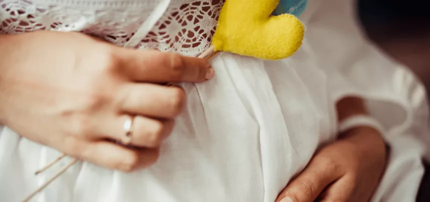 Вагітність, пологи та декрет у Чехії: що потрібно знати